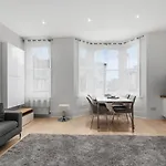 Guestready - Beautiful Apt In Prime Location